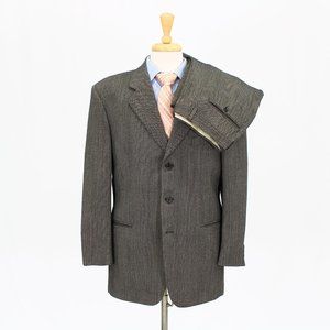 Durban 41R 34x27 Brown Herringbone 3-Button Suit R266